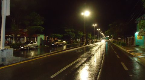 Alumbrado Público Avenida Central